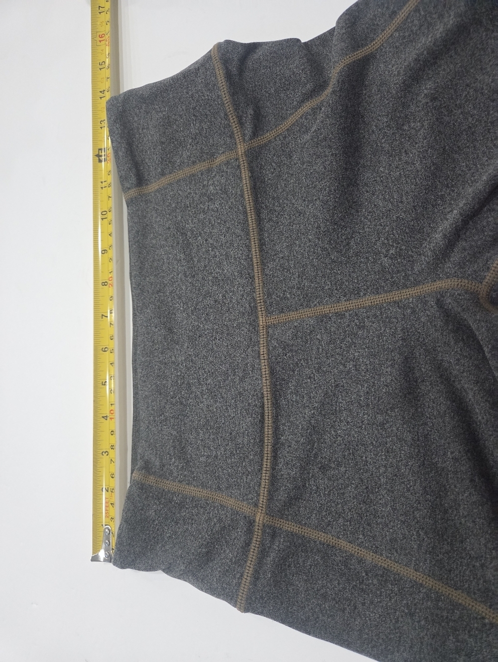 Athleta High-Waisted Gray Athletic Leggings with Contrast Stitching Sz.M - Picture 5 of 9